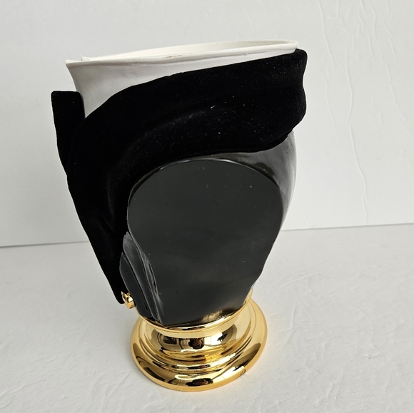 NWT Bath & Body Works‎ 2021 Halloween Headless Vampire Butler Man Candle Holder - Picture 6 of 9